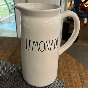 RAE DUNN LEMONADE PITCHER NWT